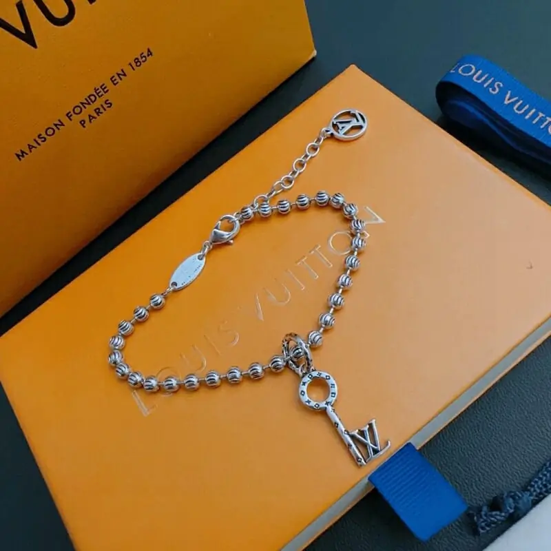 louis vuitton lv bracelets s_12630423